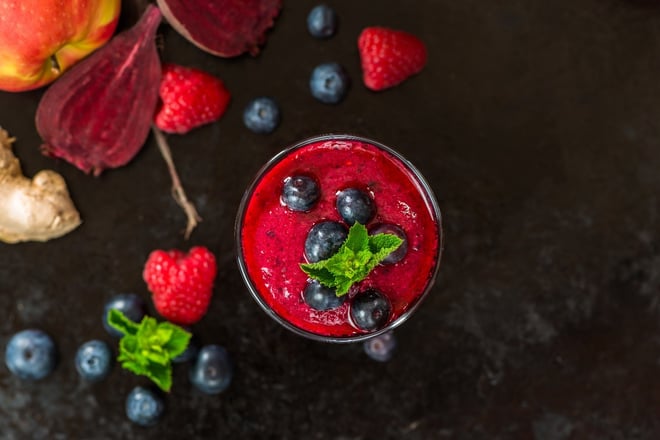 7 Holiday Detox Shake Recipes | Standard Process Image https://go.standardprocess.com/hubfs/gingerberry%20shake.jpg 1 