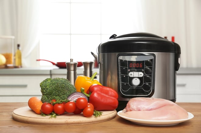 7 Chicken Dinner Recipes for Your Detox | Standard Process Image https://go.standardprocess.com/hubfs/slow%20cooker%20chicken.jpg 1